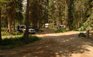 Yellowhead RV Park & Campground
